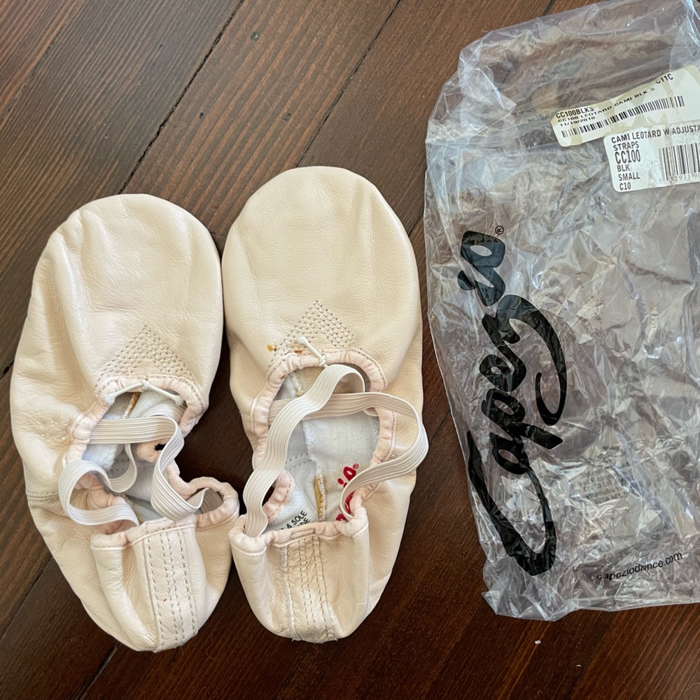 Leather Ballet Slippers/Shoes Capezio